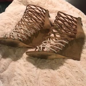 Nine West open toe wedges
